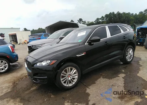 2020 Jaguar F-Pace Prestige P300 Awd Automatic from USA, damaged, VIN SADCK2GX2LA638629